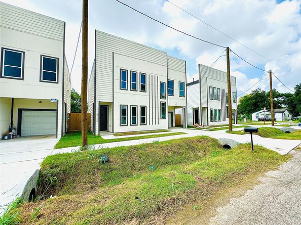 8132 Penrod Street, Houston TX 77028