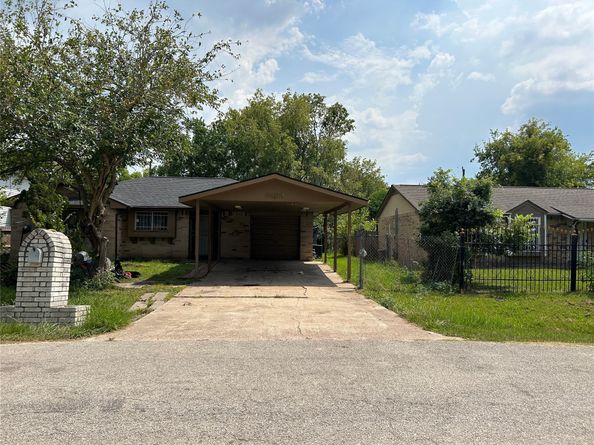 8432 Botany Lane, Houston TX 77075