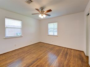 4538 Warm Springs Road, Houston TX 77035