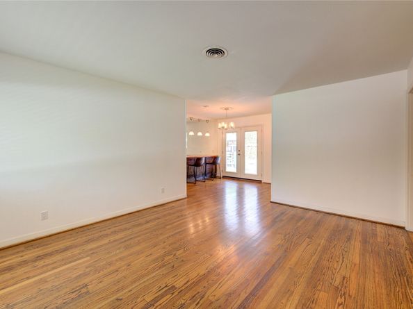 4538 Warm Springs Road, Houston TX 77035