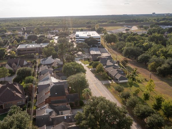 14411 Briarhills Parkway, Houston TX 77077