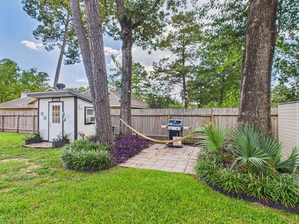 2423 Tinechester Drive, Houston TX 77339