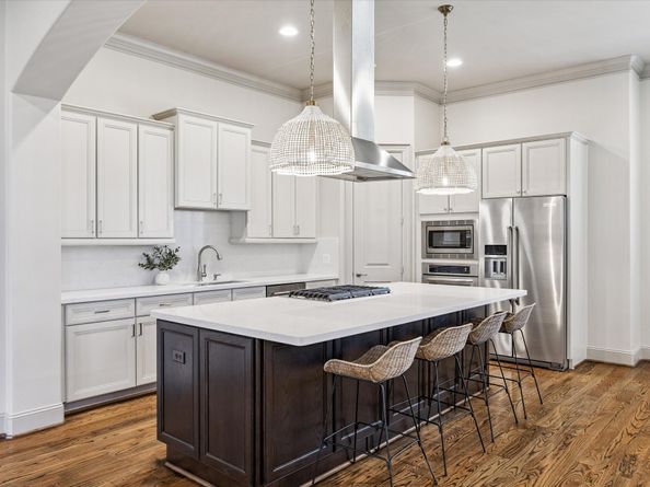 1545 Haddon Street, Houston TX 77006