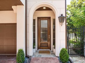 1545 Haddon Street, Houston TX 77006