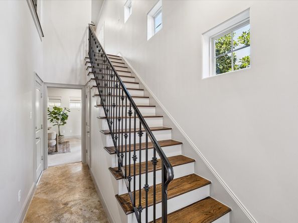 1545 Haddon Street, Houston TX 77006