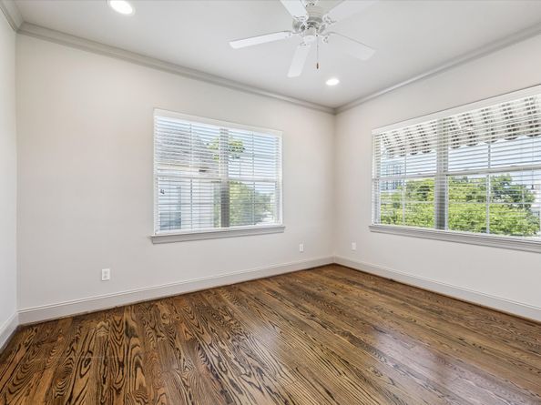 1545 Haddon Street, Houston TX 77006