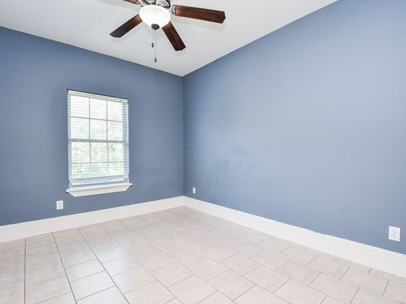 11106 Lewis Drive, Houston TX 77099