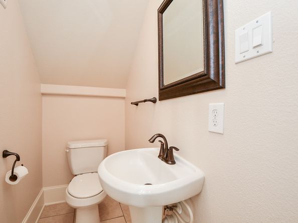 11106 Lewis Drive, Houston TX 77099