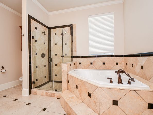 11106 Lewis Drive, Houston TX 77099