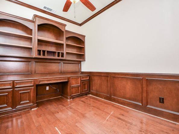 11106 Lewis Drive, Houston TX 77099