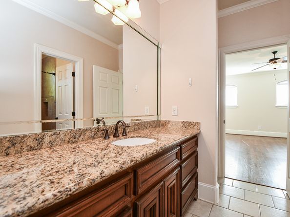 11106 Lewis Drive, Houston TX 77099