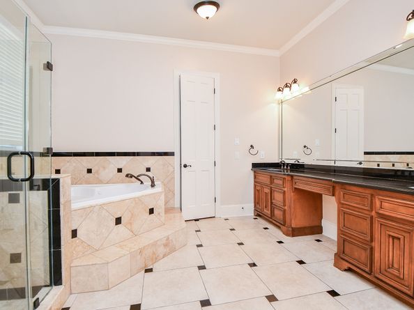 11106 Lewis Drive, Houston TX 77099