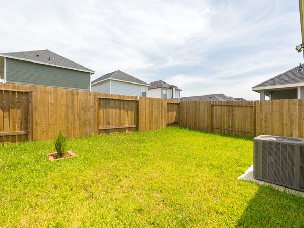 16755 N Marie Village Drive, Conroe TX 77306