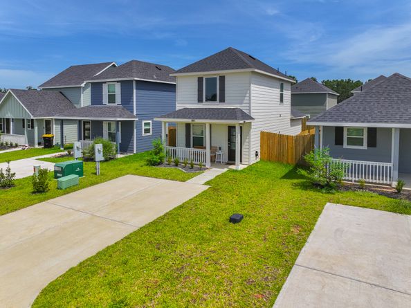 16755 N Marie Village Drive, Conroe TX 77306