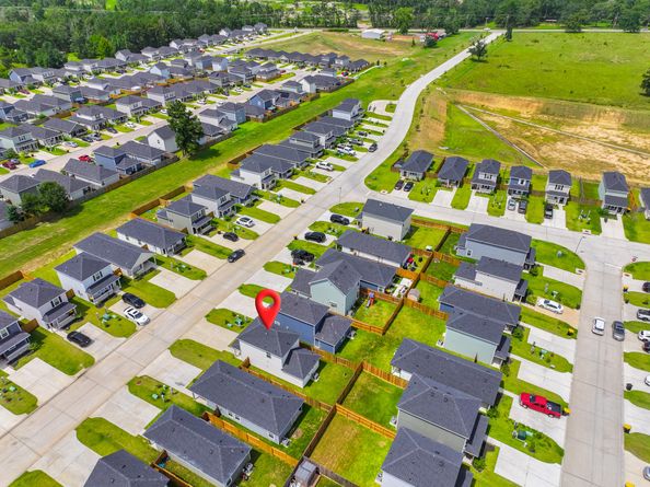 16755 N Marie Village Drive, Conroe TX 77306