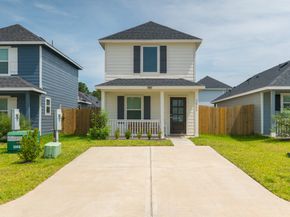 16755 N Marie Village Drive, Conroe TX 77306