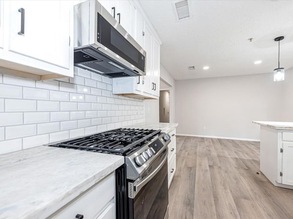 9024 Carousel Lane A and B, Houston TX 77080