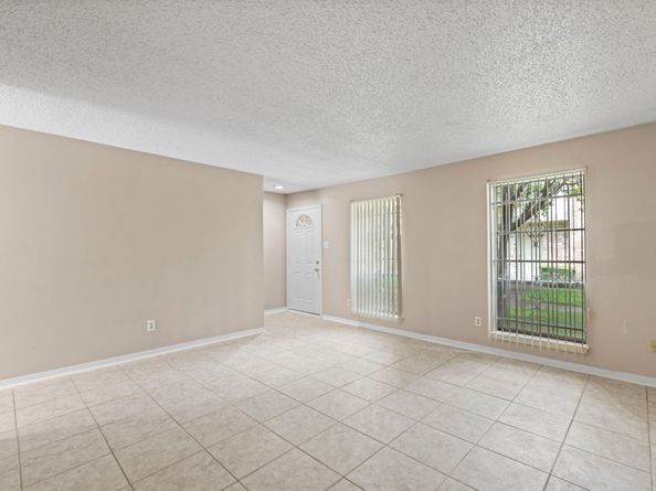 7939 Kendalia Drive, Houston TX 77036