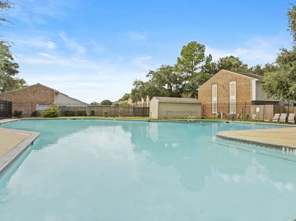 7939 Kendalia Drive, Houston TX 77036