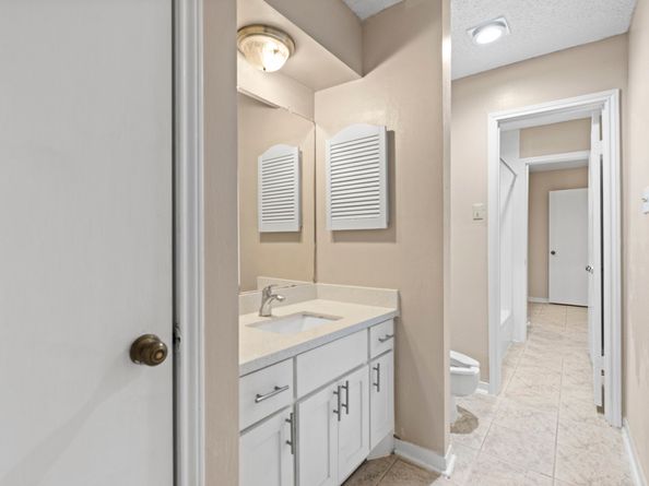 7939 Kendalia Drive, Houston TX 77036