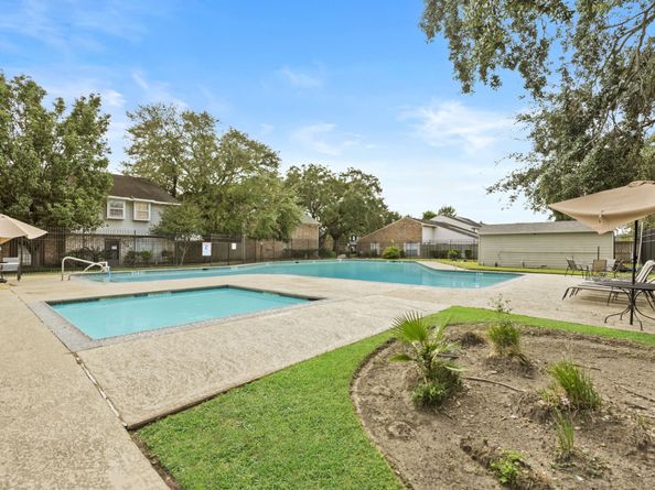 7939 Kendalia Drive, Houston TX 77036