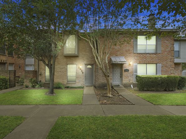 7939 Kendalia Drive, Houston TX 77036