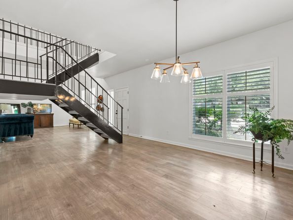 1115 Augusta Drive 26, Houston TX 77057