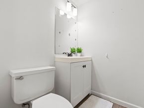 1115 Augusta Drive 26, Houston TX 77057