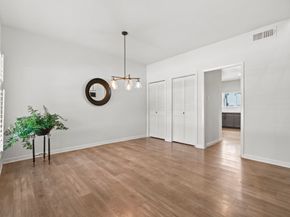 1115 Augusta Drive 26, Houston TX 77057