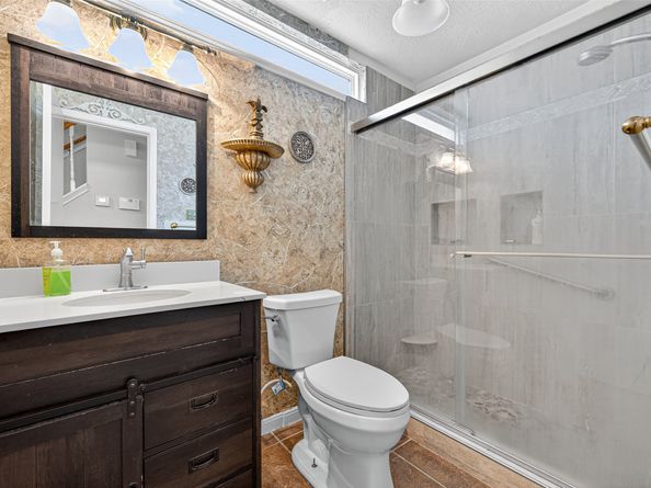 11525 Teaside Drive, Houston TX 77066