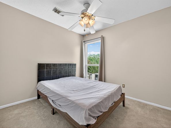 11525 Teaside Drive, Houston TX 77066