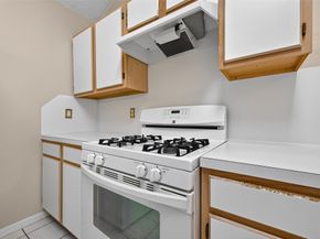 11525 Teaside Drive, Houston TX 77066