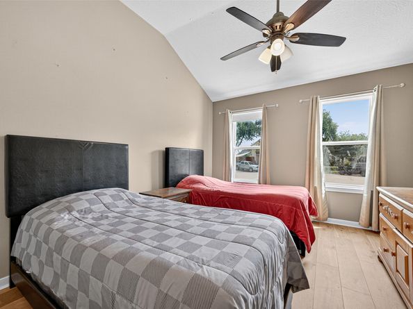 11525 Teaside Drive, Houston TX 77066