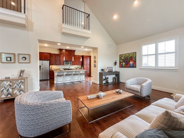 4042 Bellefontaine St, Houston TX 77025