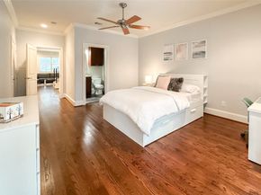 4042 Bellefontaine St, Houston TX 77025