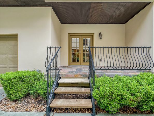 4042 Bellefontaine St, Houston TX 77025
