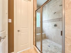 4042 Bellefontaine St, Houston TX 77025