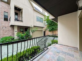 4042 Bellefontaine St, Houston TX 77025