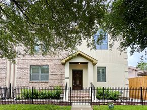 4042 Bellefontaine St, Houston TX 77025