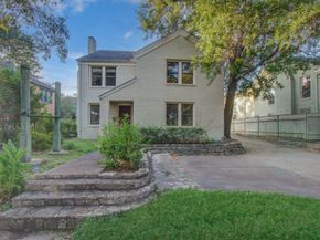 2042 Bissonnet Street, Houston TX 77005