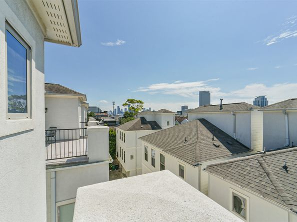 4314 Gibson Street A, Houston TX 77007