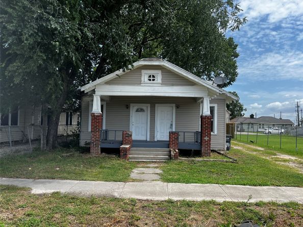 6015 Brady Street, Houston TX 77011