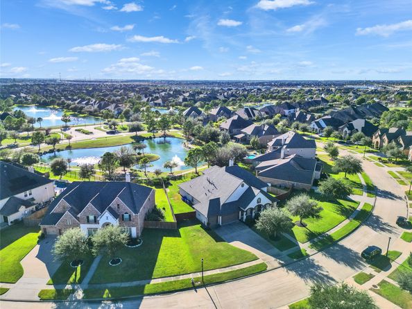 20103 Emery Spur Lane, Cypress TX 77433