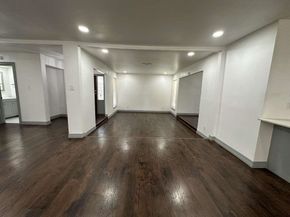 5850 Paisley Street, Houston TX 77096