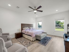 1607 Regents Gate Road, Houston TX 77055