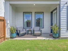 1607 Regents Gate Road, Houston TX 77055