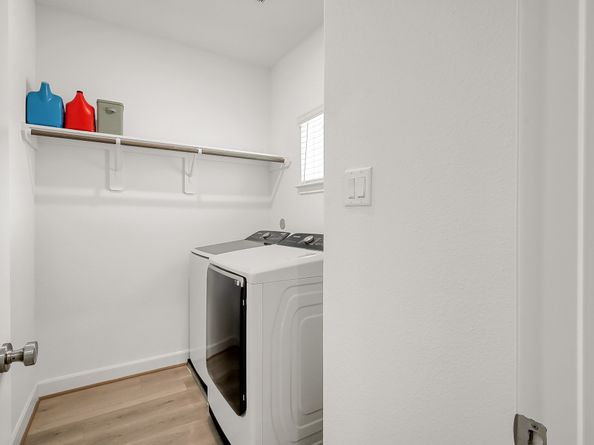 1607 Regents Gate Road, Houston TX 77055
