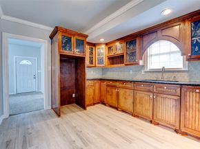 6228 Trescon Drive, Houston TX 77048