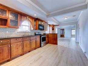 6228 Trescon Drive, Houston TX 77048