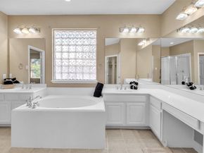 5303 Riverstone Crossing Drive, Sugar Land TX 77479